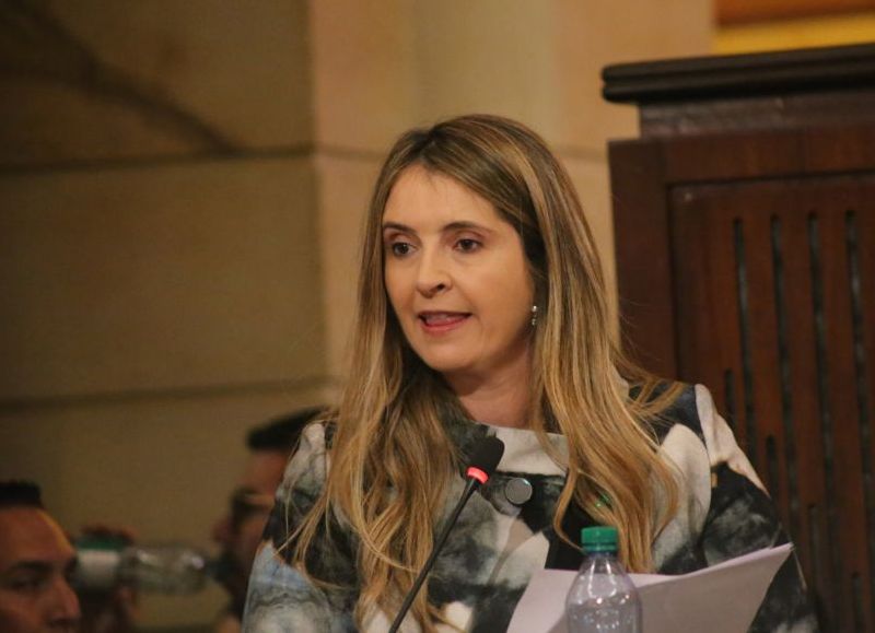 Paloma Valencia se perfila como la ganadora y podría convertirse en la primera Presidenta del país