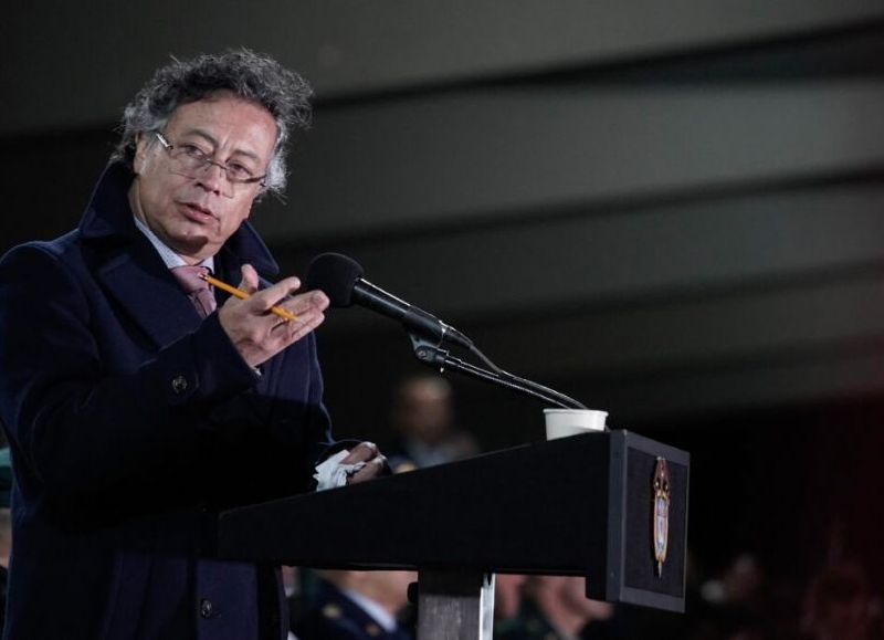 En pleno conflicto con el presidente de Ecuador, Petro ordenó destruir 1500 hectáreas de coca en Llorente